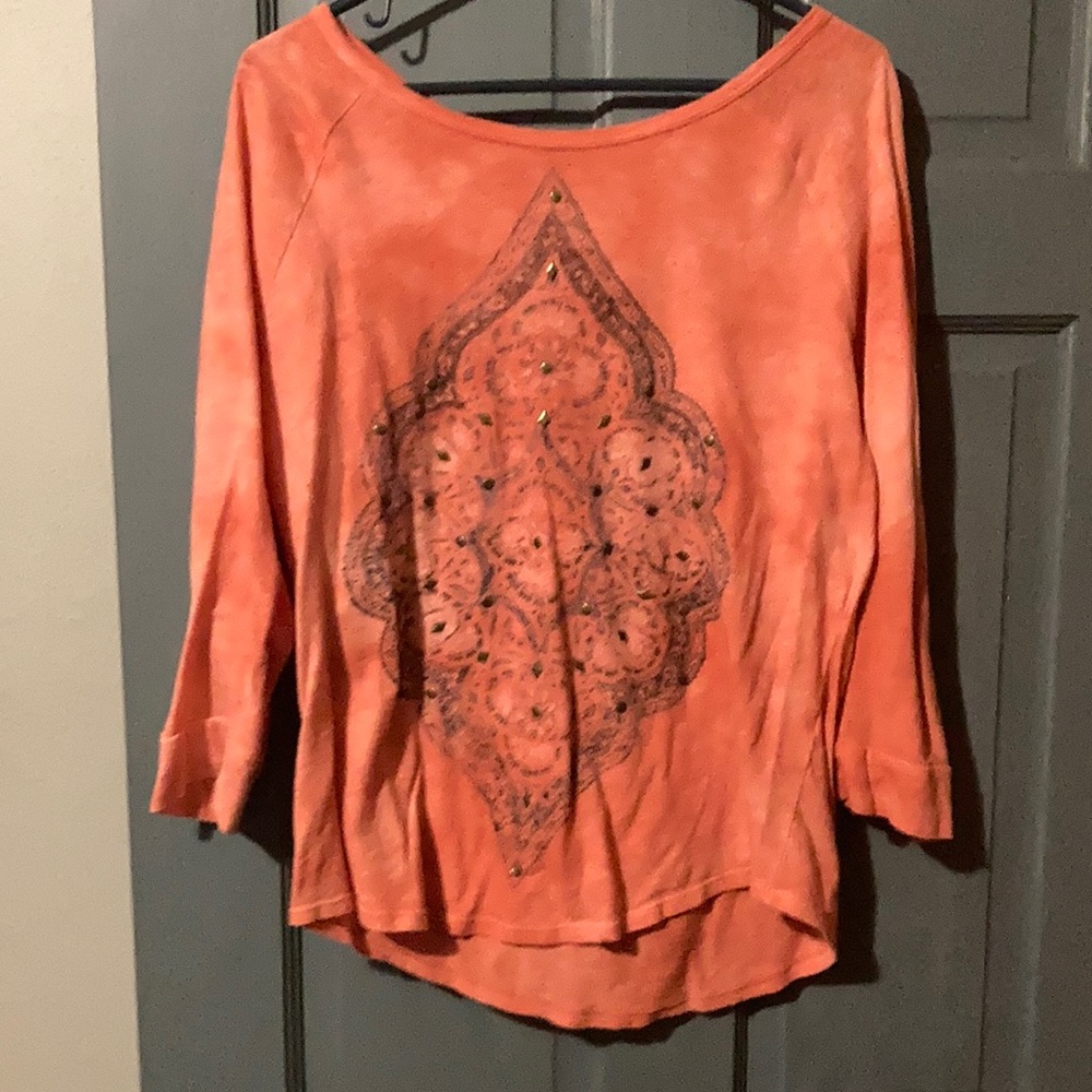 Lucky brand 3/4 length size medium pink shirt with hippie design.